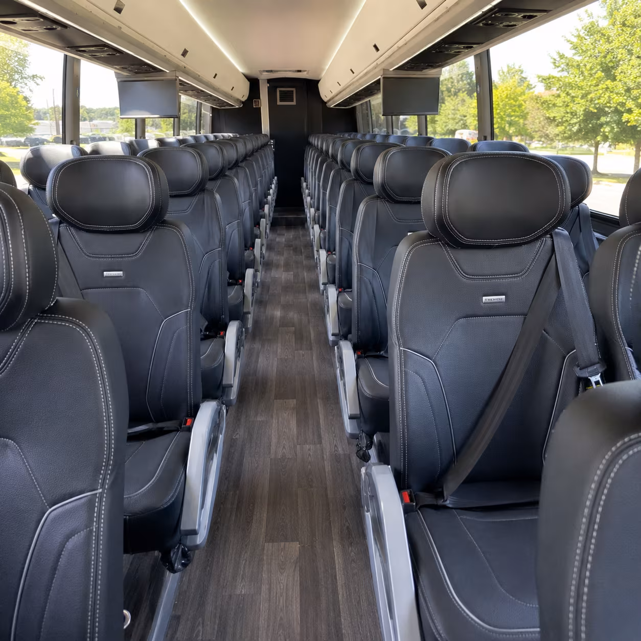 charter buses for corporate events and company offsites near redwood city