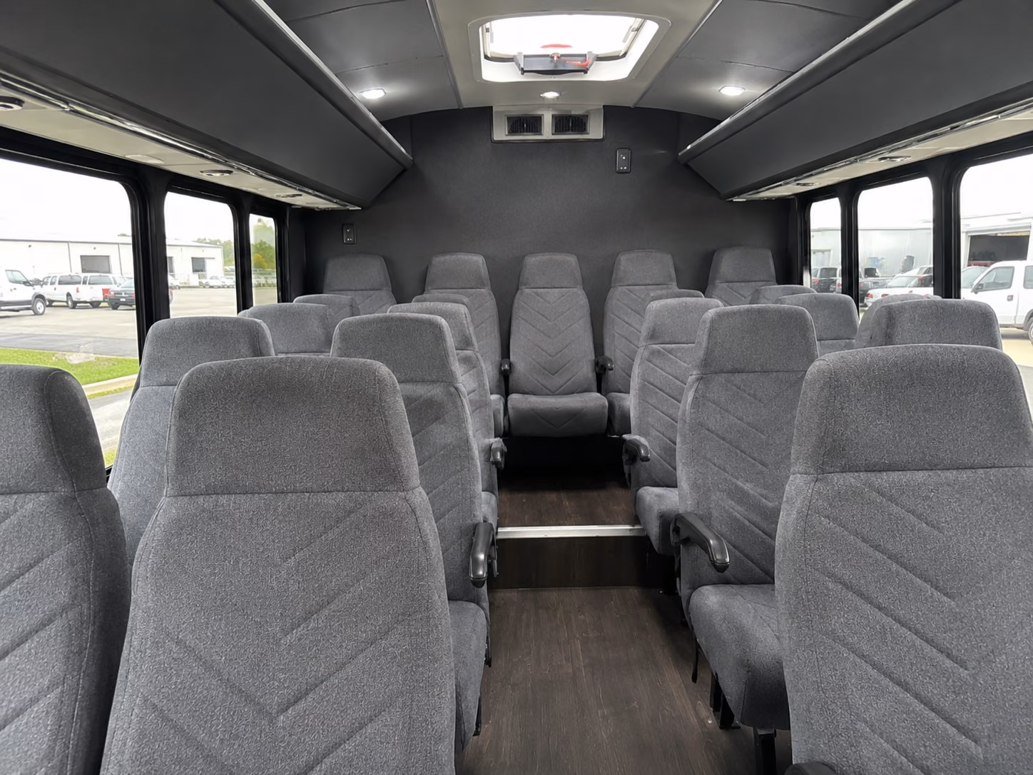 charter buses to san francisco giants and 49ers games from redwood city