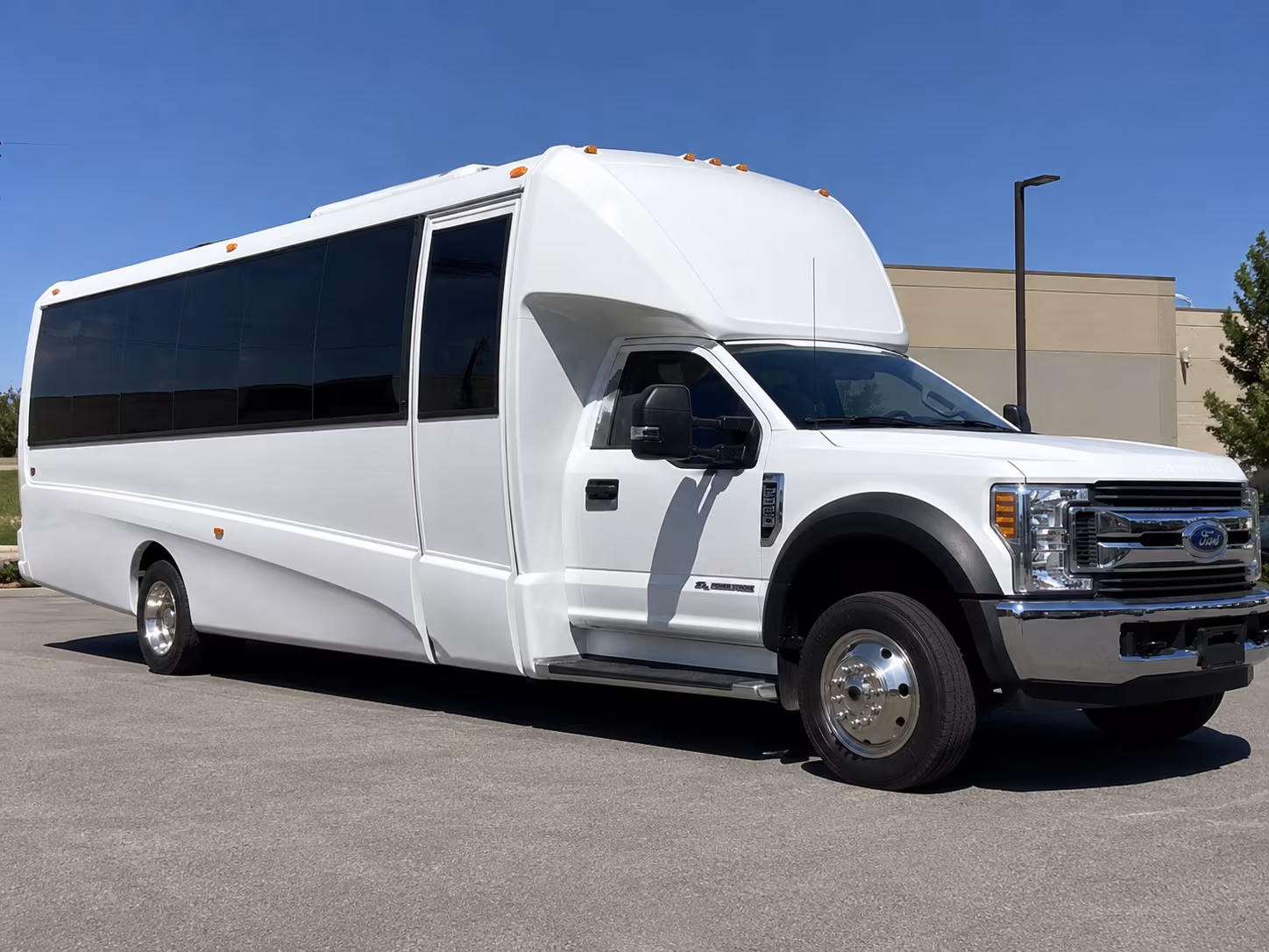 multi school and district wide field trip transportation in redwood city
