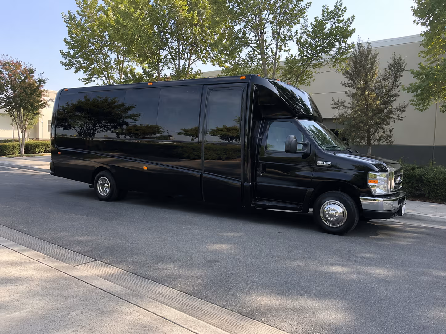 party bus rentals for redwood city prom night groups