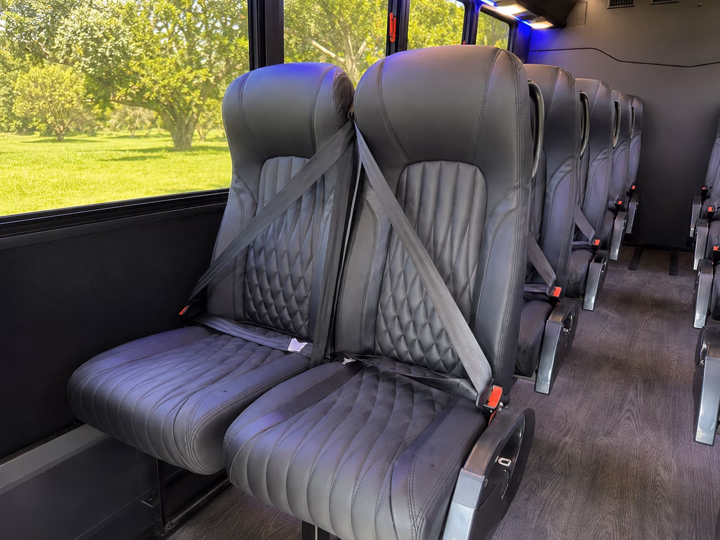 wedding guest shuttle buses between redwood city hotels and venues